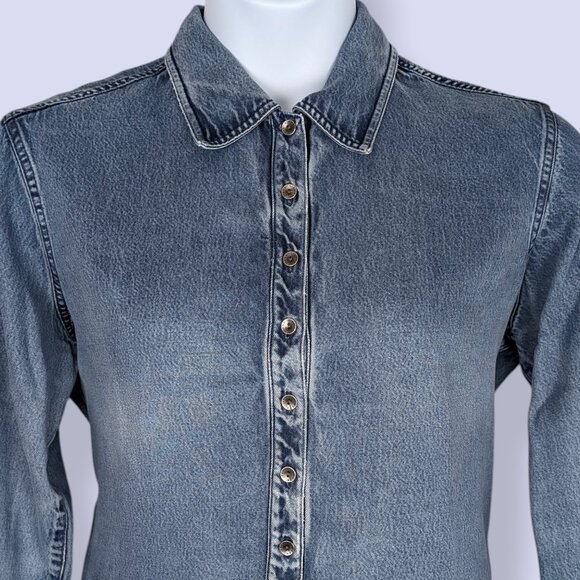 V. Liz Claiborne Denim Button Down Blouse - Picture 3 of 9